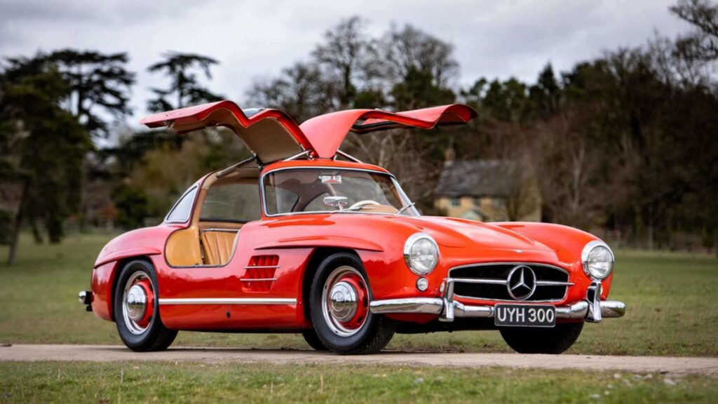 Mercedes-Benz 300 SL Gull-wing Coupe
